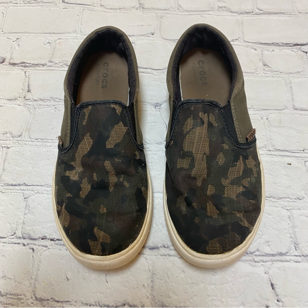 Crocs Camo Shoes